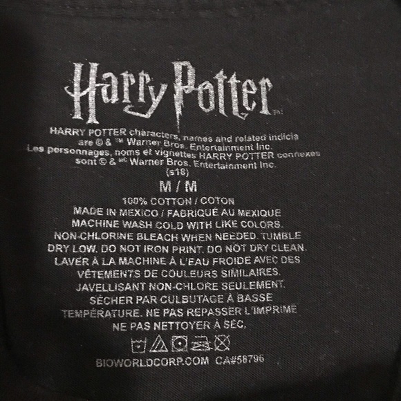 Harry Potter Hogwarts shirt - Picture 3 of 3